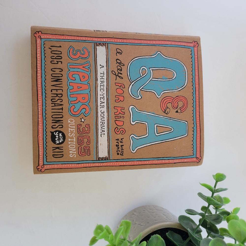 Q&A A Day for Kids Book/Journal by Betsy Franco